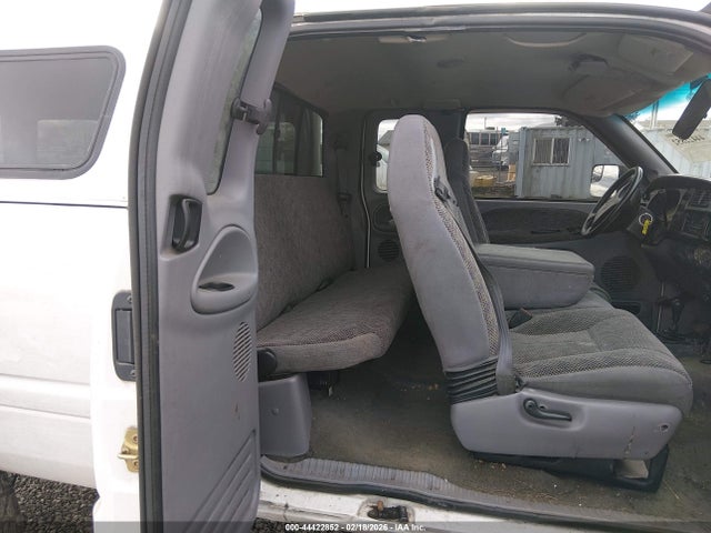 44422852 :رقم المزاد ، 3B7HF13Z5XG241818 vin ، 1999 Dodge Ram 1500 St مزاد بيع