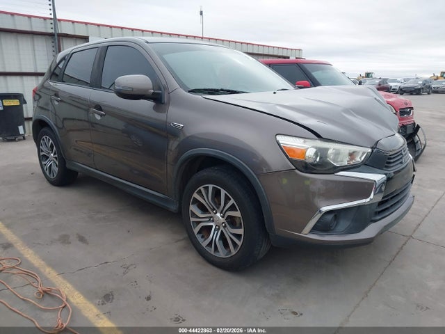 2017 MITSUBISHI OUTLANDER SPORT JA4AP3AUXHZ069685 Photo 0