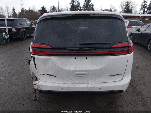 Chrysler Pacifica Limited 2025 2C4RC1GG0SR562299 Image 16
