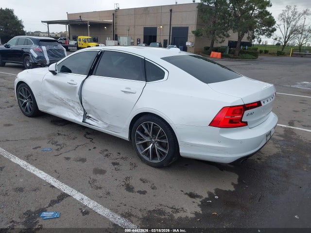 LVY102AKXJP056464 Volvo S90 T5 Momentum