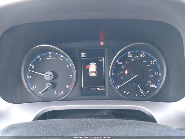 JTMWFREV4JJ750224 Toyota Rav4 Xle