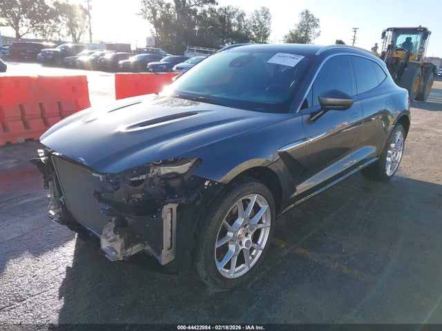 SCFVUJAW1MTV02864 Aston Martin DBX