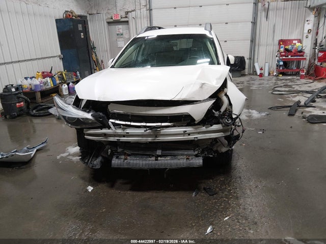 Subaru Outback 2.5i Premium 2017 4S4BSACC4H3318093 Image 6