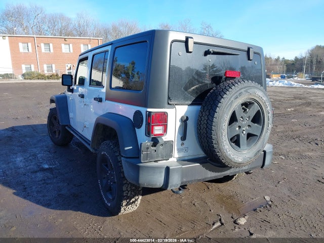 2016 Jeep Wrangler Unlimited Black Bear მანქანა იყიდება აუქციონზე, vin: 1C4BJWDG2GL192465, აუქციონის ნომერი: 44423014