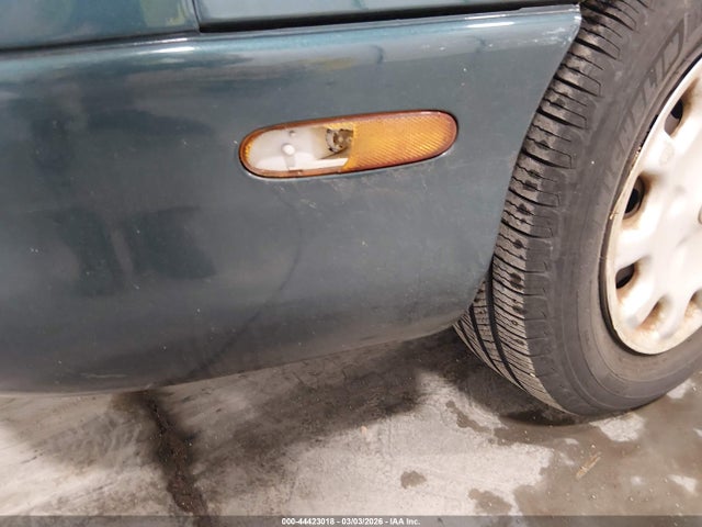 Aukcja sprzedaży 1997 Mazda 626 Dx/lx, vin: 1YVGE22C2V5621666, numer aukcji: 44423018
