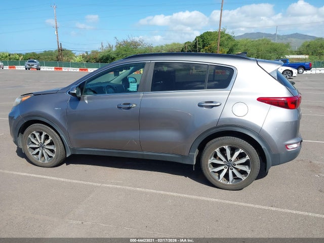 KNDPNCACXJ7328321 KIA Sportage Ex