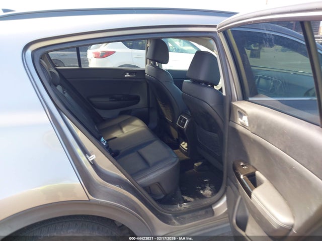 2018 KIA SPORTAGE KNDPNCACXJ7328321 Photo 7