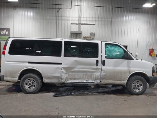 1GJZ7NFP8P1119576 GMC Savana Passenger Rwd 3500 Extended Wheelbase Ls