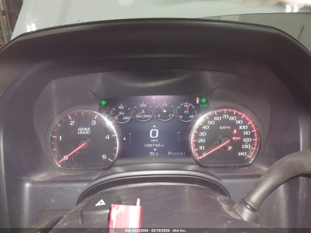 44423088 :رقم المزاد ، 1GT424E8XFF547476 vin ، 2015 Gmc Sierra 3500hd Denali مزاد بيع