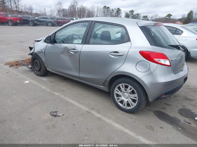 44423117 :رقم المزاد ، JM1DE1KZ3E0183423 vin ، 2014 Mazda Mazda2 Sport مزاد بيع