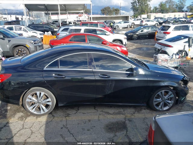 Mercedes-Benz CLA 250 2018 WDDSJ4EB7JN653183 Image 14