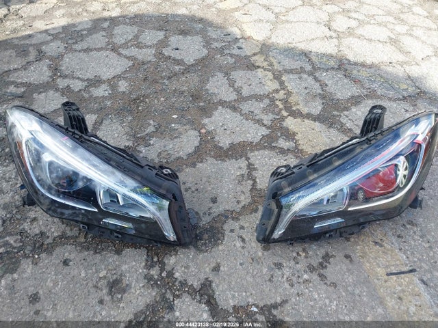 Mercedes-Benz CLA 250 2018 WDDSJ4EB7JN653183 Image 12