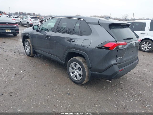 Toyota RAV4 LE 2024 2T3F1RFV1RC489615 Image 3
