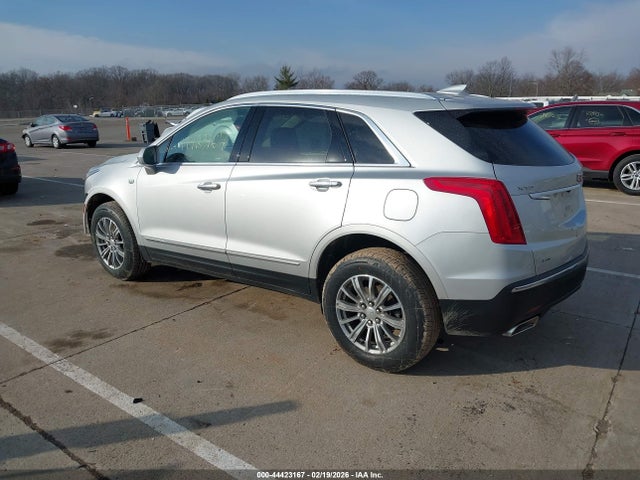 2017 CADILLAC XT5 1GYKNDRS6HZ212571 Photo 2