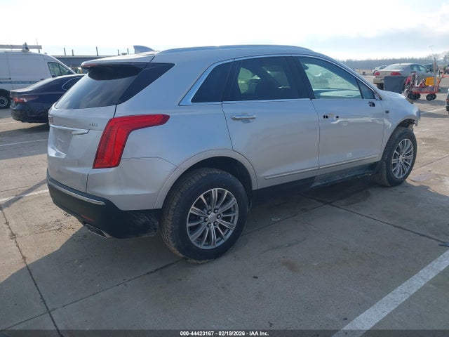 2017 CADILLAC XT5 1GYKNDRS6HZ212571 Photo 3