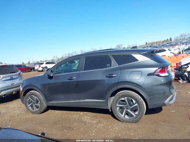 Продажа на аукционе авто 2023 Kia Sportage Hybrid Lx, vin: KNDPUCAG7P7114272, номер лота: 44423195