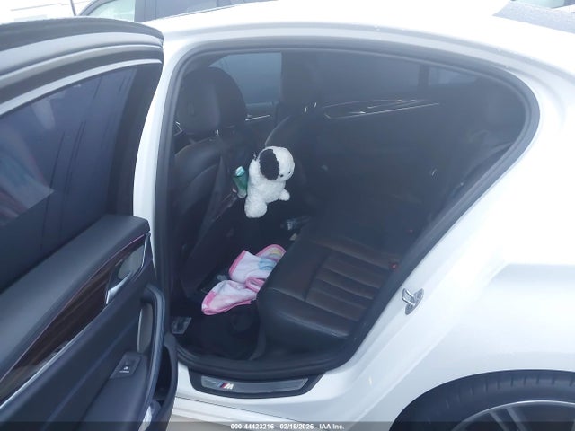 WBAJE5C36HG914438 BMW 540I