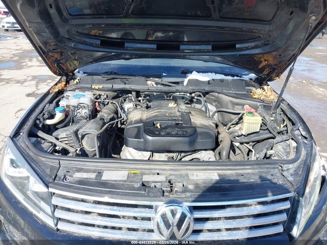 Aukcja sprzedaży 2017 Volkswagen Touareg V6 Sport, vin: WVGEF7BP0HD004007, numer aukcji: 44423229