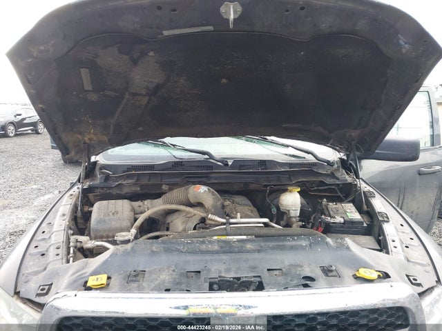 44423245 :رقم المزاد ، 1C6RR7FT0JS289644 vin ، 2018 Ram 1500 Tradesman  4x4 6'4 Box مزاد بيع