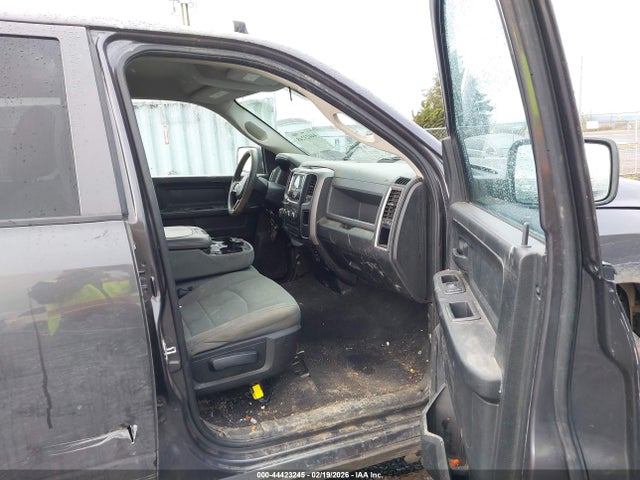 44423245 :رقم المزاد ، 1C6RR7FT0JS289644 vin ، 2018 Ram 1500 Tradesman  4x4 6'4 Box مزاد بيع