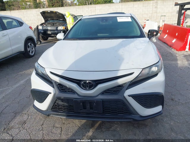4T1T11AK5PU108094 Toyota CAMRY SE