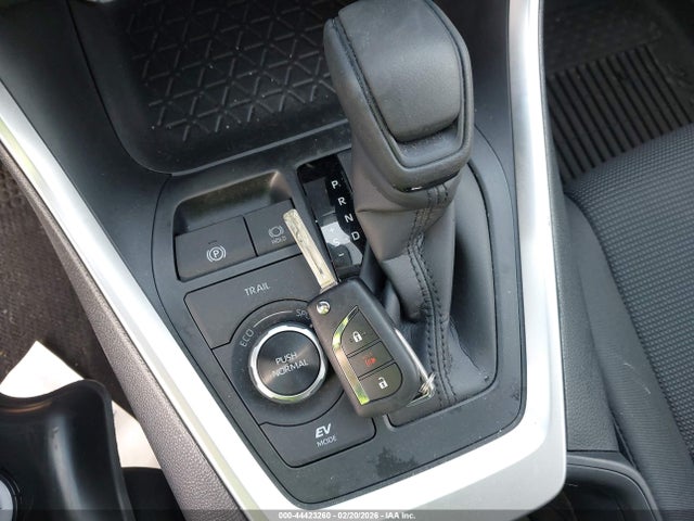 Toyota Rav4 Hybrid Le 2025 JTMMWRFV2SD313375 Image 11