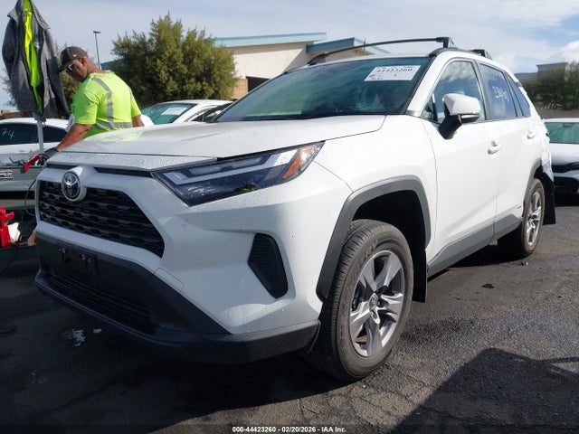 Toyota Rav4 Hybrid Le 2025 JTMMWRFV2SD313375 Image 2