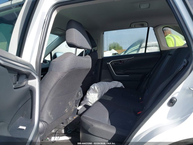 Toyota Rav4 Hybrid Le 2025 JTMMWRFV2SD313375 Image 8