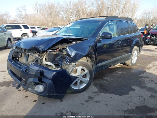 44423263 :رقم المزاد ، 4S4BRCCC5D3285039 vin ، 2013 Subaru Outback 2.5i Premium مزاد بيع