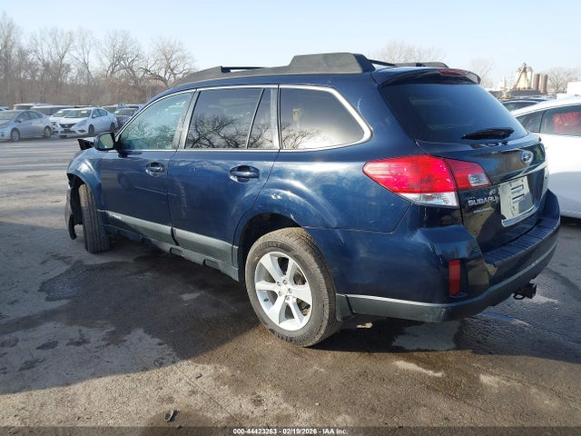 44423263 :رقم المزاد ، 4S4BRCCC5D3285039 vin ، 2013 Subaru Outback 2.5i Premium مزاد بيع
