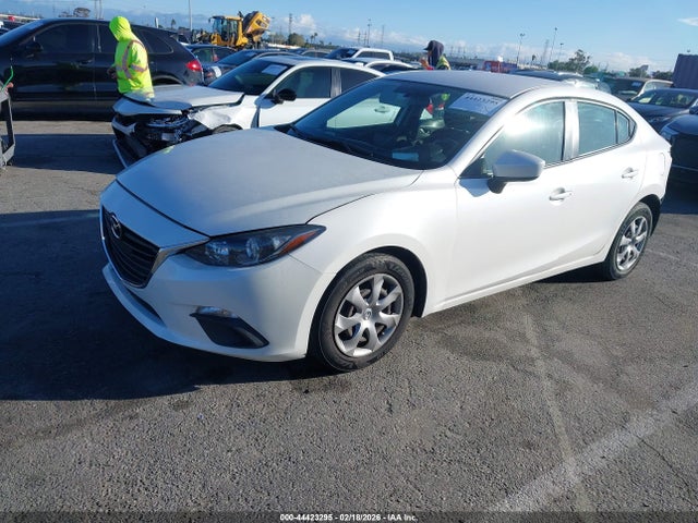 3MZBM1U78FM130587 Mazda Mazda3 I Sport