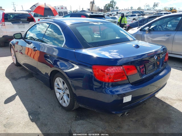2013 BMW 328I WBADW3C52DJ527446 Photo 2