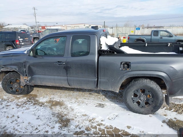 Aukcja sprzedaży 2018 Toyota Tacoma Sr, vin: 5TFSX5EN9JX058168, numer aukcji: 44423337