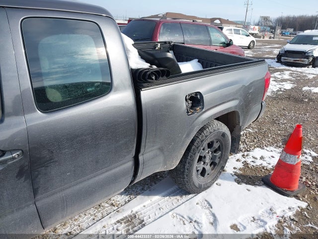 Aukcja sprzedaży 2018 Toyota Tacoma Sr, vin: 5TFSX5EN9JX058168, numer aukcji: 44423337