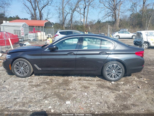 WBAJA5C55JWA57685 BMW 530I