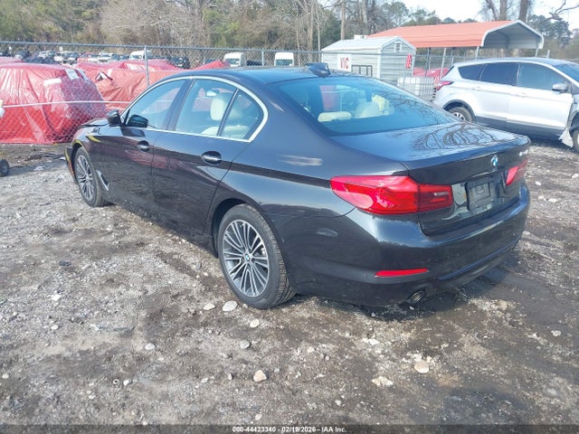 WBAJA5C55JWA57685 BMW 530I