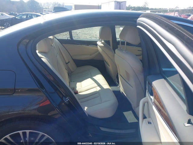 WBAJA5C55JWA57685 BMW 530I