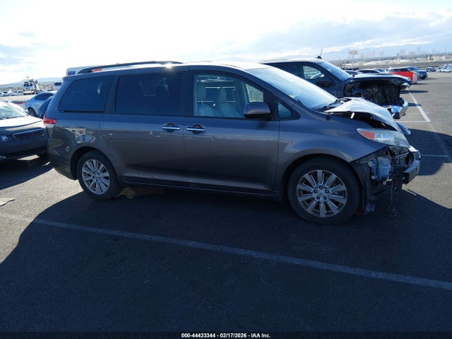 Toyota Sienna Xle 7 Passenger 2014 5TDDK3DC9ES088570 Image 14