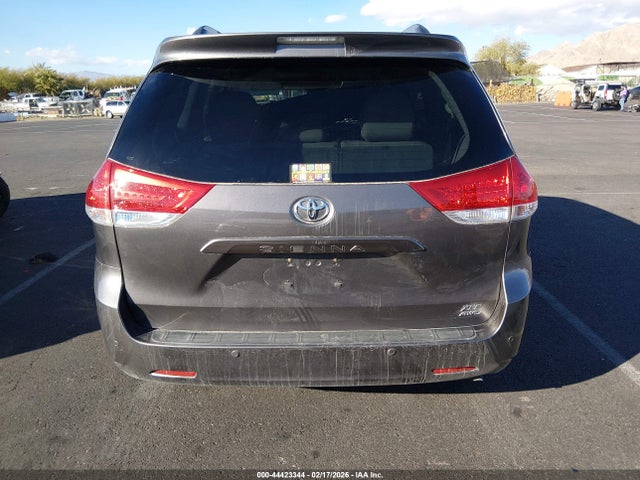 Toyota Sienna Xle 7 Passenger 2014 5TDDK3DC9ES088570 Image 17