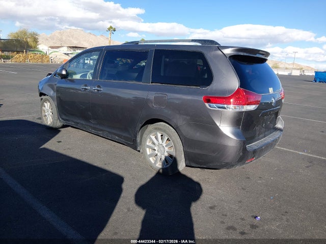 Toyota Sienna Xle 7 Passenger 2014 5TDDK3DC9ES088570 Image 3
