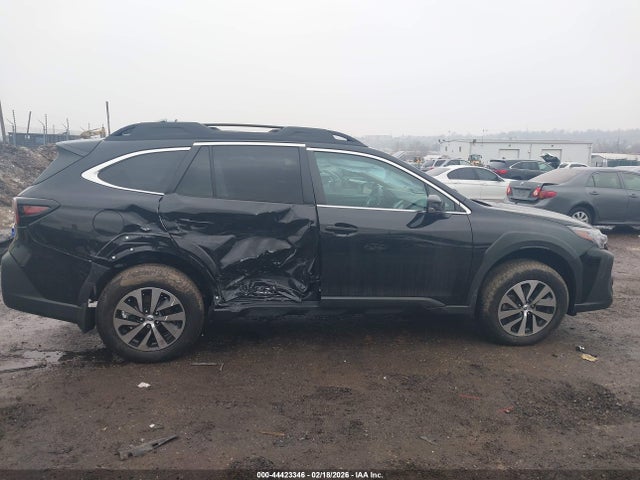 4S4BTACC9S3196268 Subaru Outback Premium
