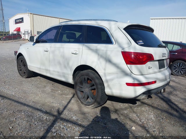 2014 AUDI Q7 WA1WMAFE2ED010871 Photo 2