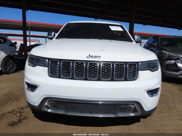 1C4RJEBG1HC959803 Jeep Grand Cherokee Limited 4x2