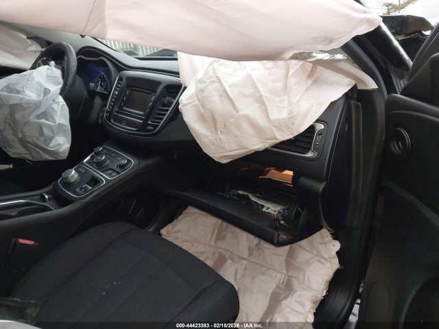 Aukcja sprzedaży 2015 Chrysler 200 Limited, vin: 1C3CCCABXFN564034, numer aukcji: 44423383