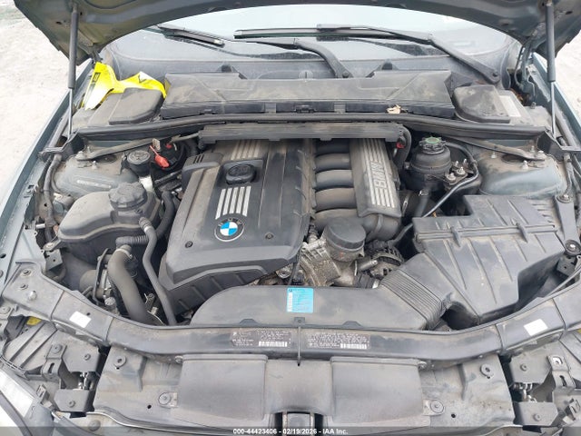 2011 Bmw 328i მანქანა იყიდება აუქციონზე, vin: WBADW7C55BE439990, აუქციონის ნომერი: 44423406