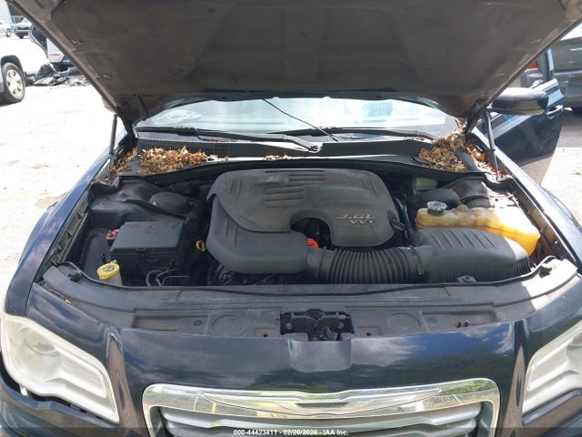 2013 Chrysler 300 Motown მანქანა იყიდება აუქციონზე, vin: 2C3CCAAG4DH561474, აუქციონის ნომერი: 44423411