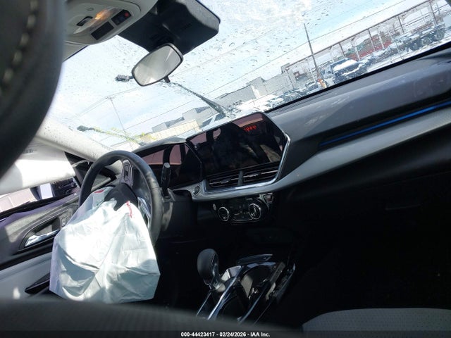 2025 CHEVROLET TRAX KL77LHEP5SC011715 Photo 4