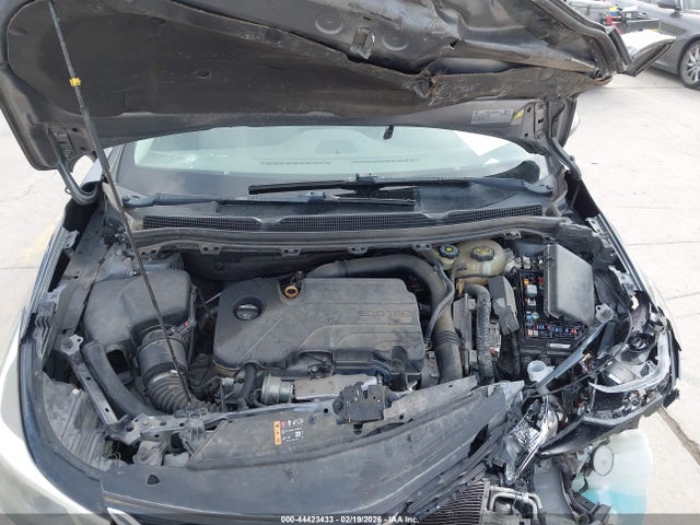 1G1BE5SM2J7190103 Chevrolet Cruze Lt Auto