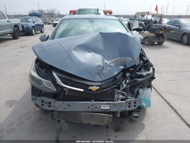 1G1BE5SM2J7190103 Chevrolet Cruze Lt Auto