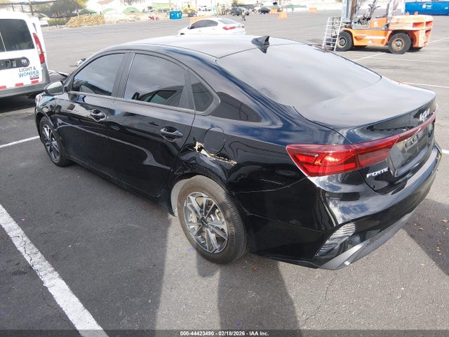 3KPF24AD7RE801509 KIA Forte Lxs